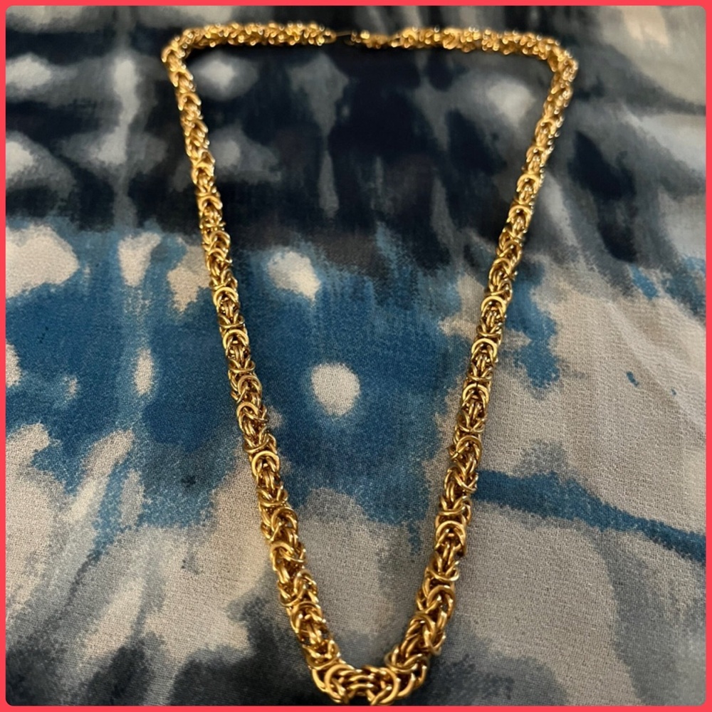 Royal Gold Chain Necklace